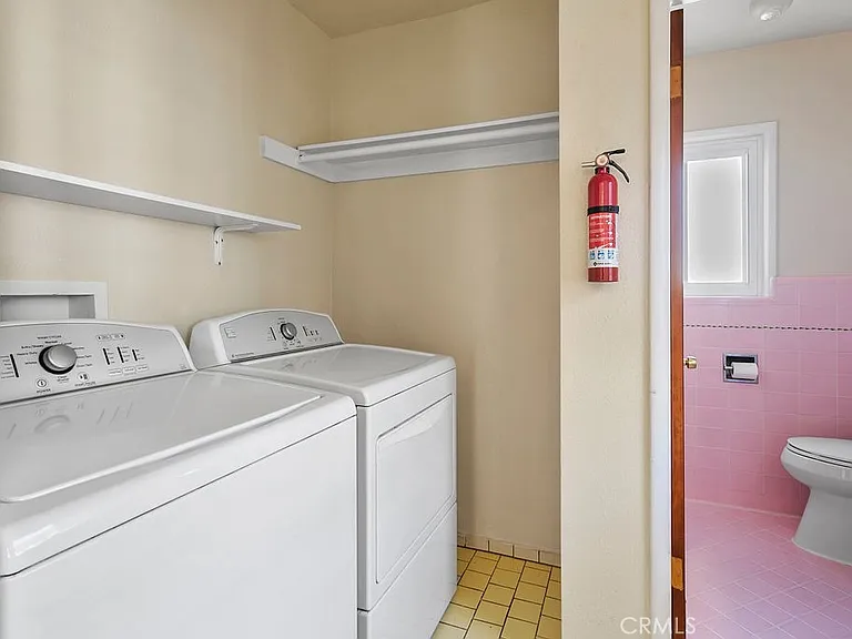 789 W Gleason St — Photo 10