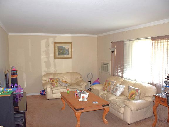 5th image of 304 - 308 Minahen Street