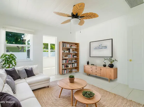 214 NE 11th St, Delray Beach, FL