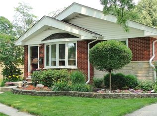 209 N Lombard Ave, Lombard, IL