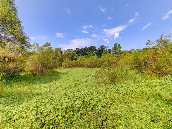 5th image of River Dr
