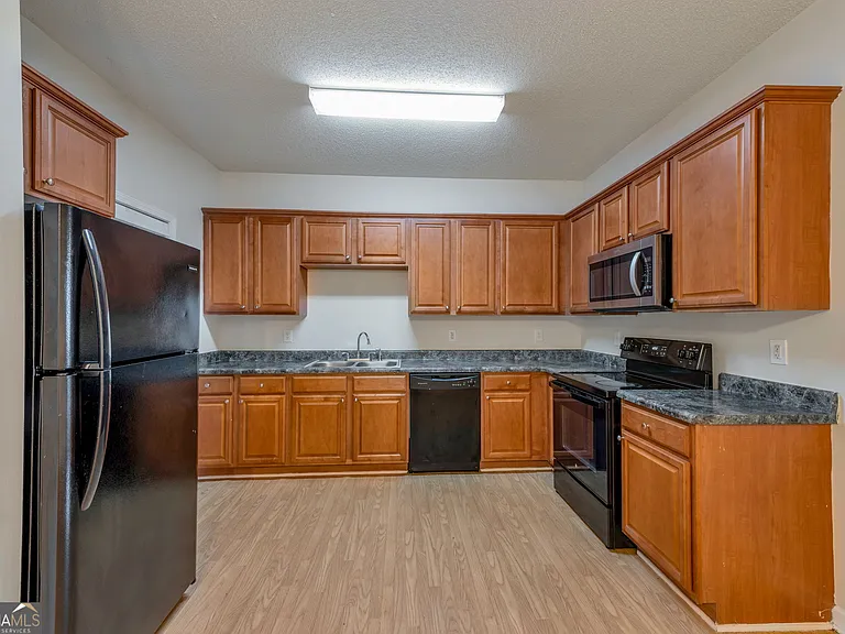 4870 W Park Cir — Photo 7