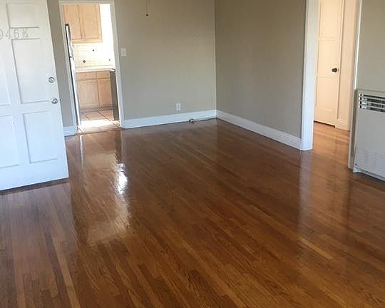 4th image of 6946 La Tijera Blvd