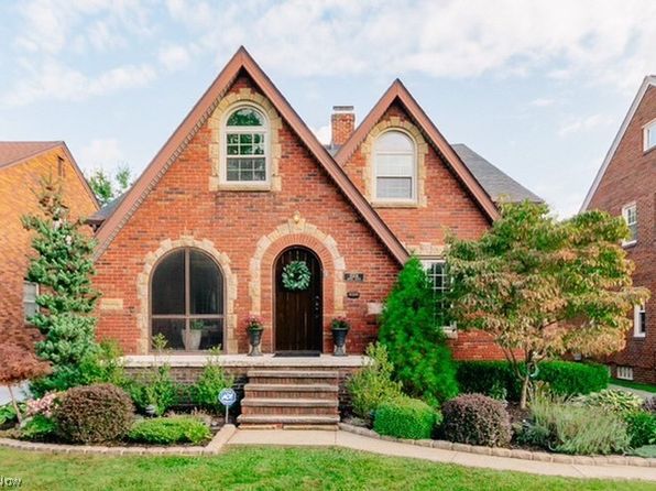 Cleveland dinosaur house: Zillow listing