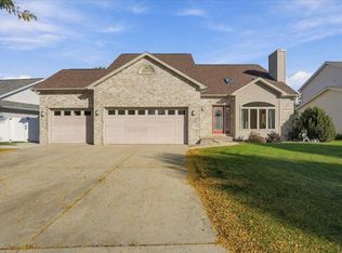 3154 Bull Run, Sun Prairie, WI 53590