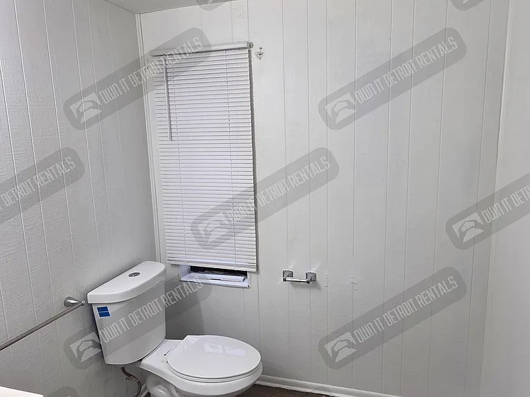 17206 Ilene St — Photo 24