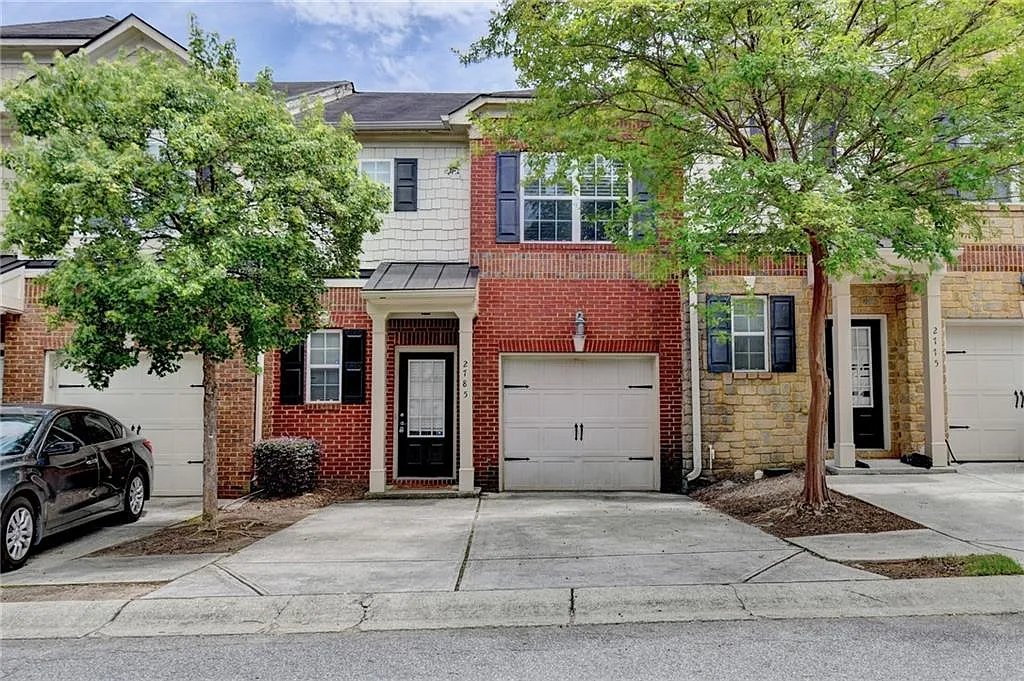 3 bed, 2.5 bath, 1538 sqft, $2,800 — Photo 2
