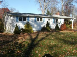 12 Moss Point Trl, Old Lyme, CT 06371