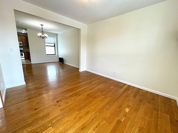 4th image of 34-11 30th Ave #3S