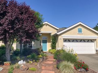 277 Red Mountain Dr, Cloverdale, CA 95425