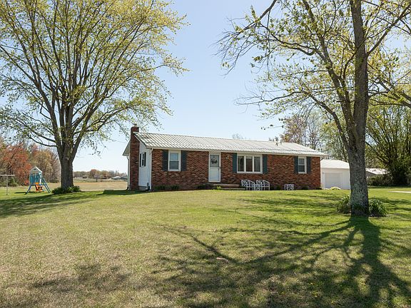 2nd image of 7413 S County Road 975 E