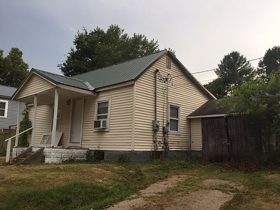2nd image of 1537 Rand St