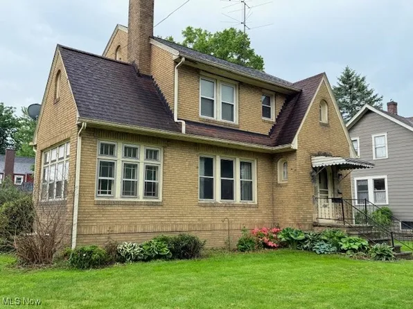 1587 E 3rd St, Salem, OH 44460