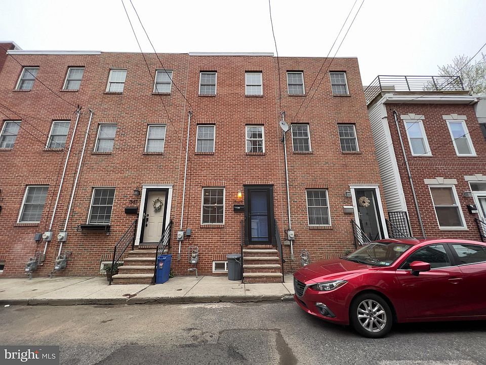 1st image of 1549 E Hewson St