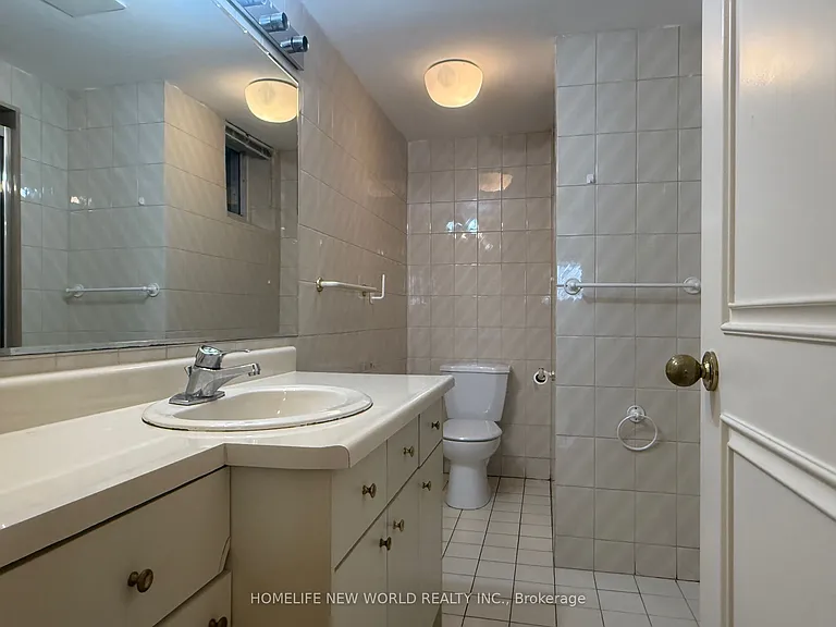 59 Forest Grove Dr #BASEMENT — Photo 12