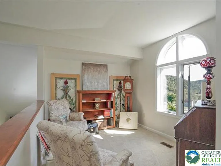 1319 Shady Ln — Photo 47
