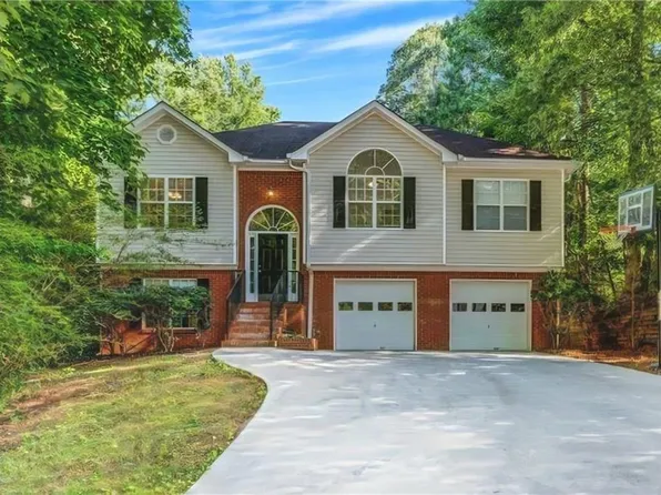 1061 Plantation Blvd SE, Conyers, GA 30094