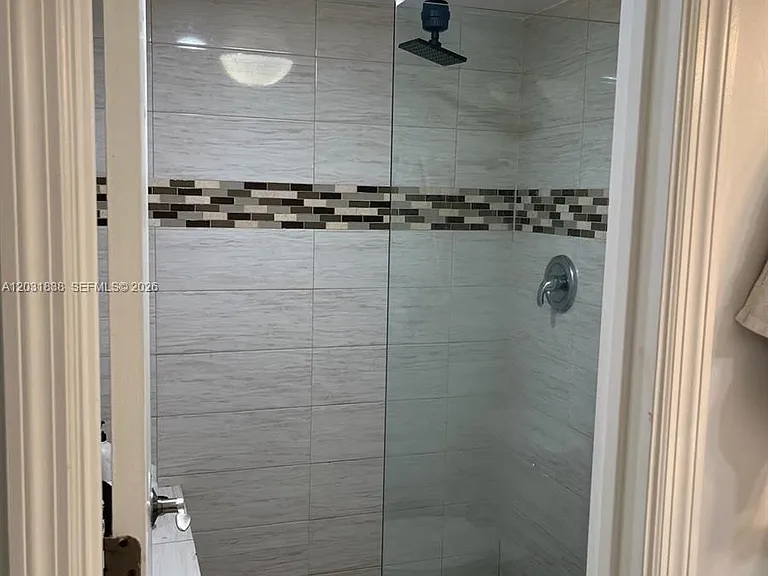 9420 Tangerine Pl #401 — Photo 6