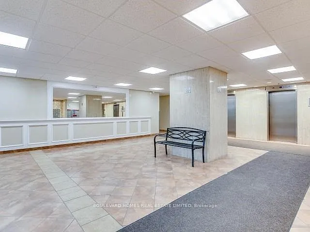 25 Sunrise Ave #1501 — Photo 3