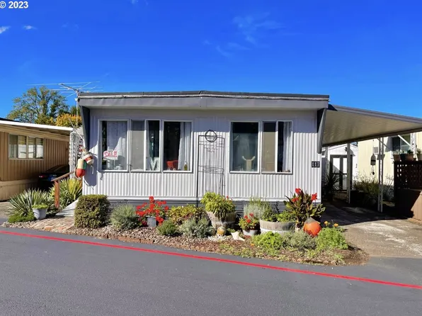 19605 River Rd Unit 117, Gladstone, OR 97027
