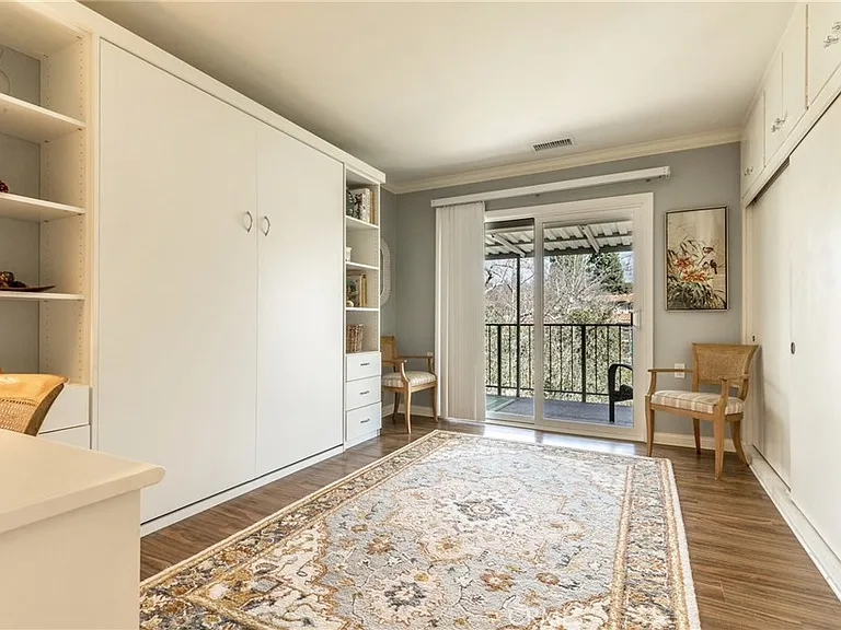 928 Avenue Majorca #O — Photo 27