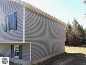 3rd image of 18861 Whisperwood Ct