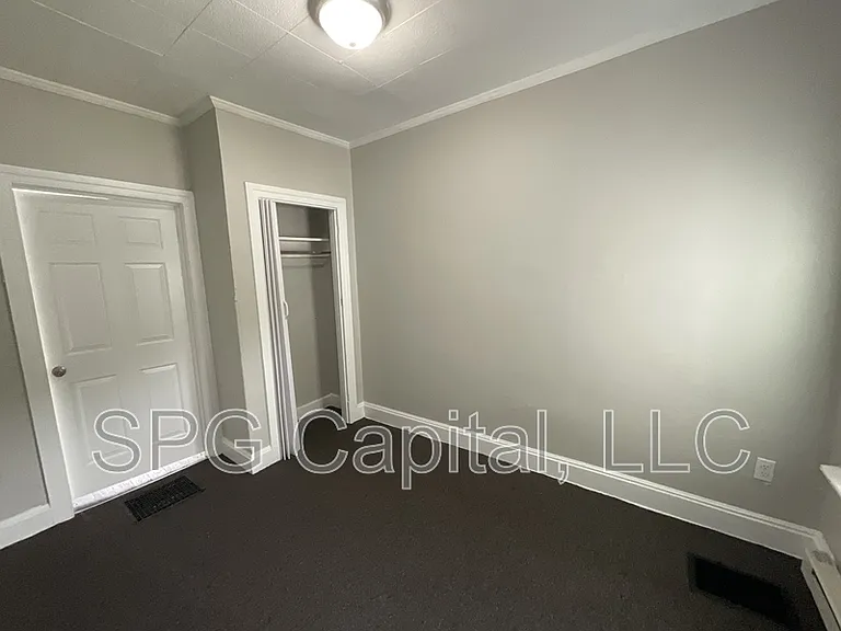 659 W College Ave — Photo 7
