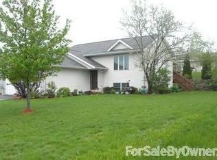 1959 Wooden Shoe Ln, Baldwin, WI 54002