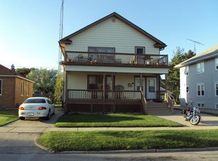 1610 27th St, Kenosha, WI 53140