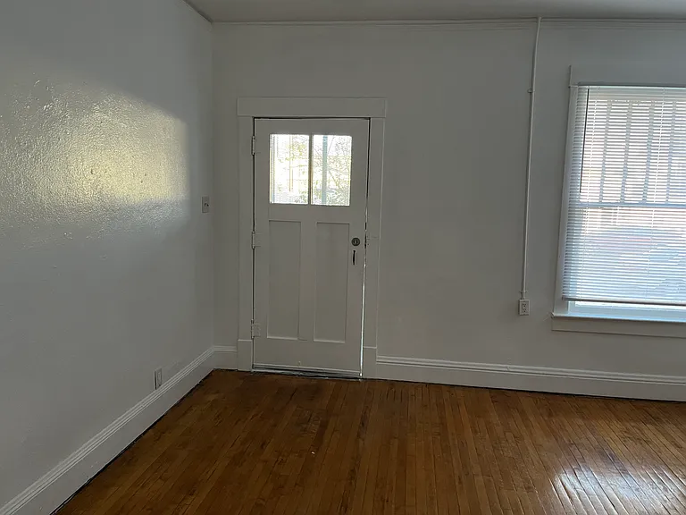 117 High St NE — Photo 13