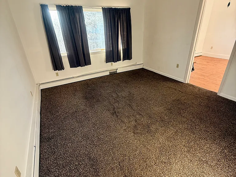 236 Genesee St #1 — Photo 3
