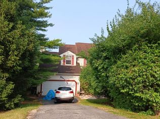 1510 W Sedona Dr, Downingtown, PA 19335