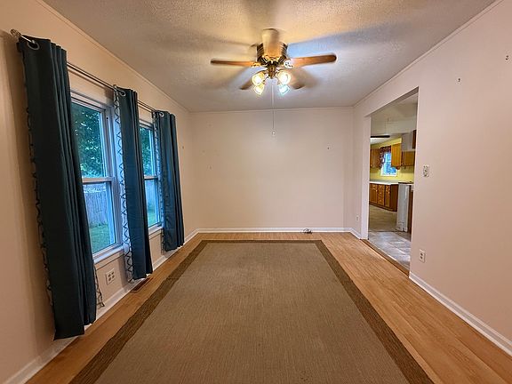 5th image of 317 W Williams St