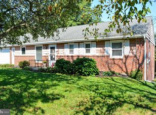 50 S 3rd St, Akron, PA 17501