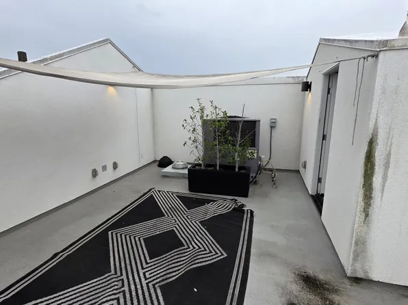 3309 Aria Ln, Los Angeles, CA 90034