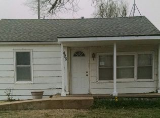 425 Liberty St, Hutchinson, KS 67501