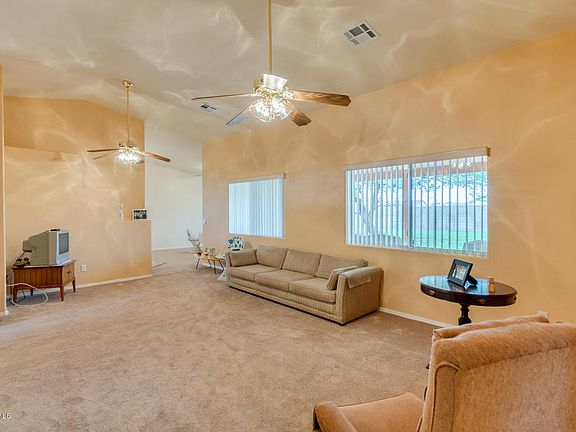 4th image of 1168 E Avenida Isabela