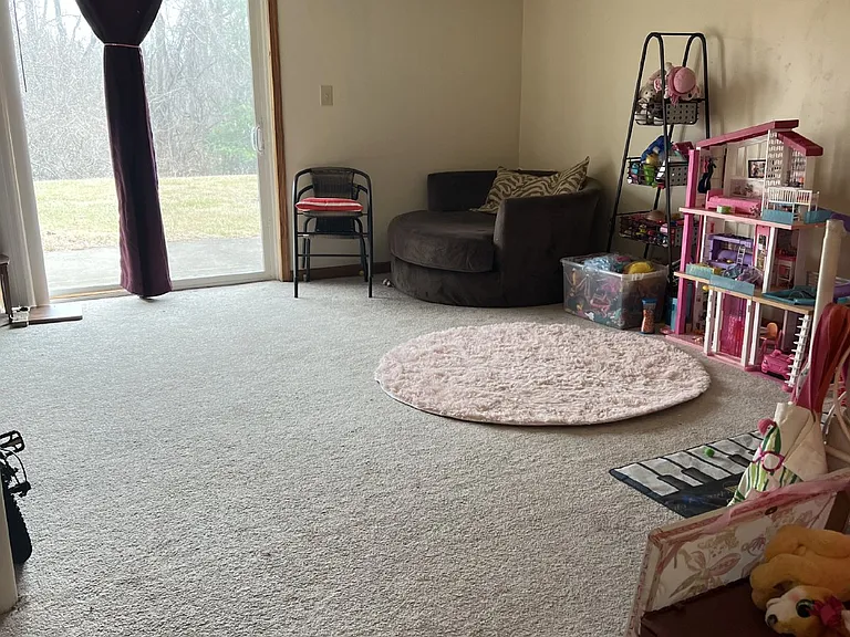 101 Southampton Dr — Photo 10