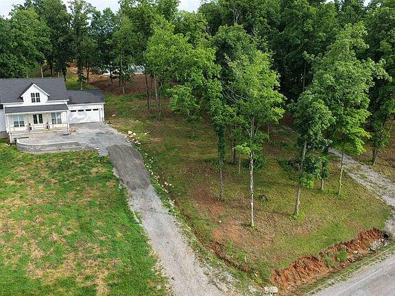 3rd image of 118 Stargazer Ln