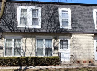 4258 W Cherrywood Ln, Milwaukee, WI 53209