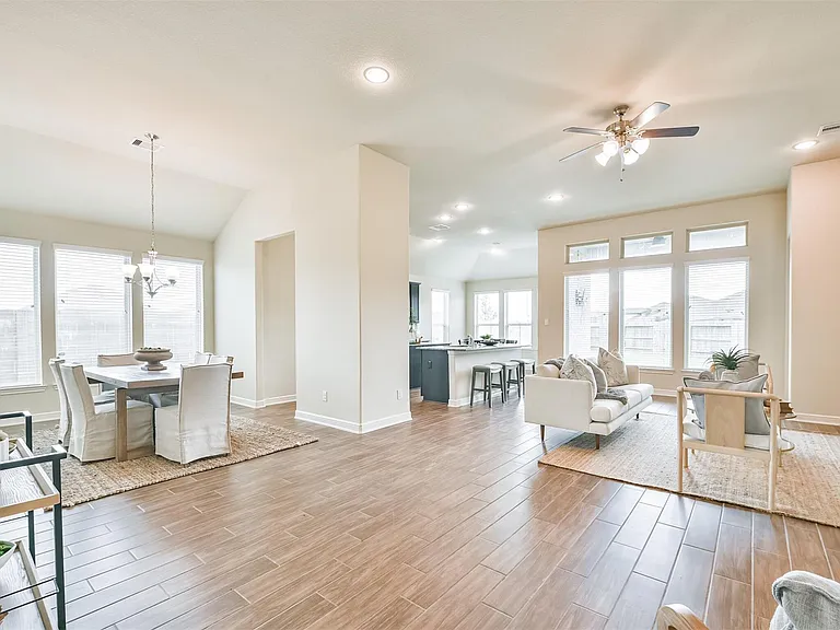 12617 White Cove Dr — Photo 10