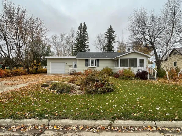606 3rd Ave N, Wheaton, MN 56296