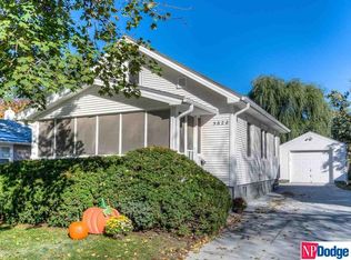 5628 Dorcas St, Omaha, NE 68106