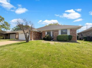 3929 Singleleaf Ln, Fort Worth, TX 76133