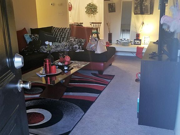 5th image of 2802 Terrace Dr