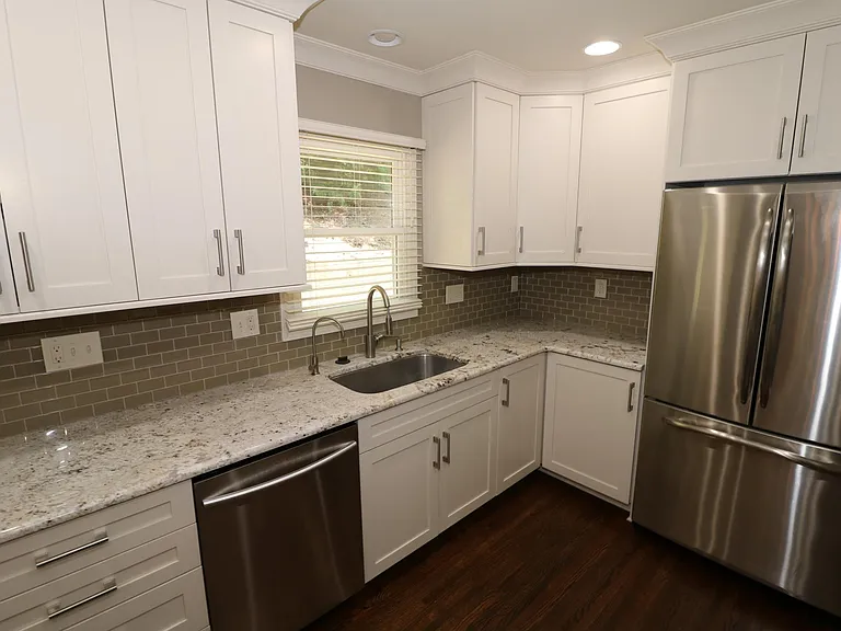 5410 Londonderry Rd — Photo 4