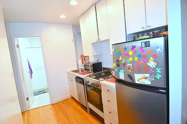 Rented by Manhattan Spaces | media 31