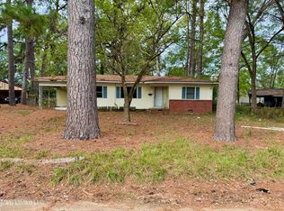 5445 Crepe Myrtle Ct, Jackson, MS 39206