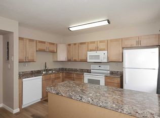 944 S Valencia UNIT 4, Mesa, AZ 85202