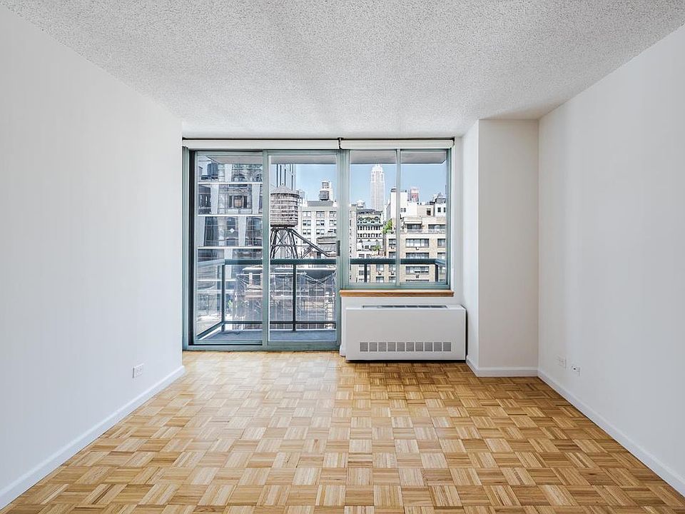 1st image of 22 W 15th St APT 11E